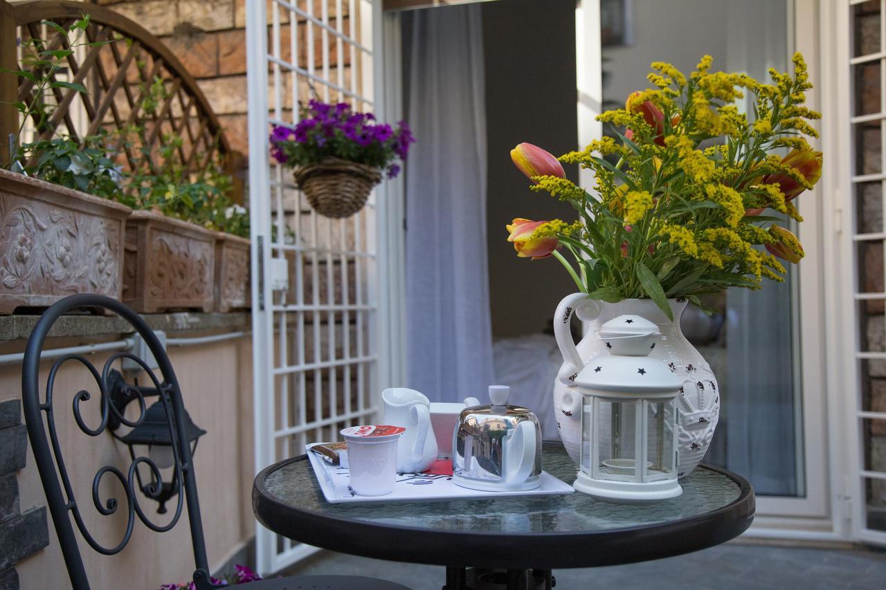 La Piazzetta Delle Regine Acomodação com café da manhã Roma Exterior foto